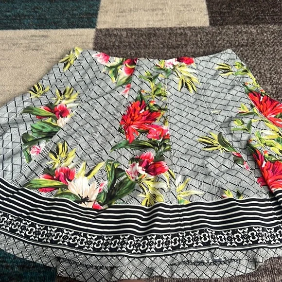 White House Black Market Skirts White House Black Market Size